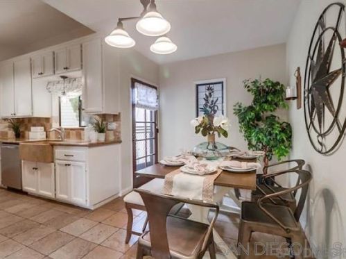 502 Palm Ave, San Diego CA  92118-1756 exterior