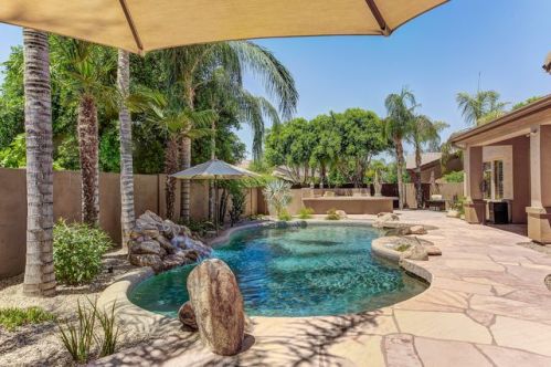 567 Parkview Dr, Gilbert, AZ 85295-5922