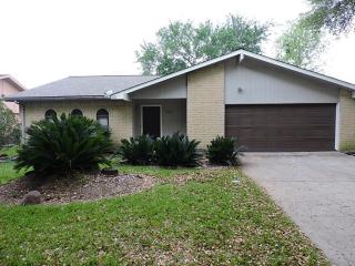 2231 Fall Meadow Dr, Missouri City TX  77459-3337 exterior