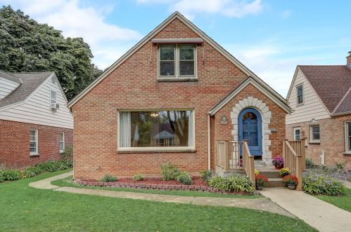 2919 85, Milwaukee WI 53222-4717 exterior