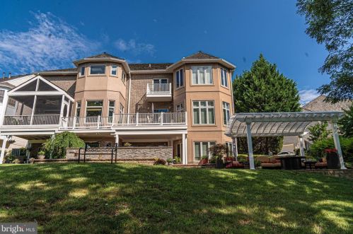 3225 Courtside Rd, Bowie, MD 20721-4501