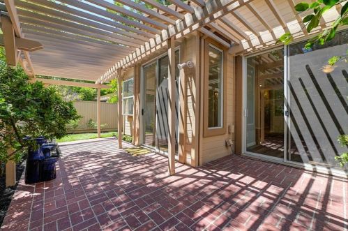 8212 Wild Tree Pl, Citrus Heights CA  95610-8805 exterior