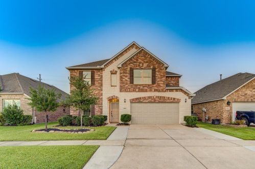 24622 Emerald Pool Falls Dr, Tomball, TX 77375-5371