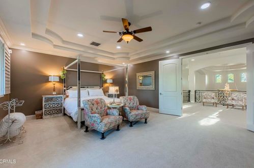 840 Fairway Dr, Bakersfield CA 93309-2416 exterior