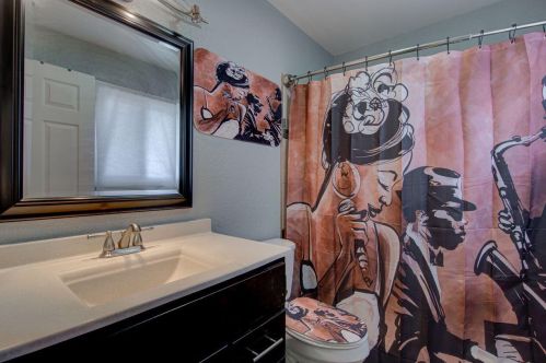 2103 84th St, Kenosha WI  53143-1622 exterior