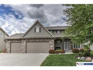 19510 Mayberry St, Omaha, NE 68022-4854