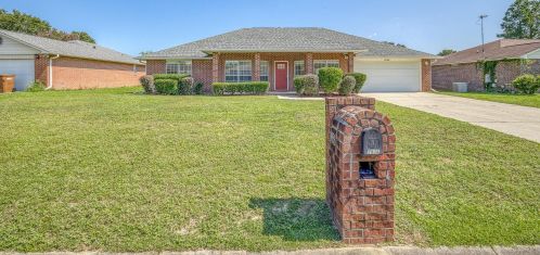 3936 Andershot St, Milton, FL 32571-6310