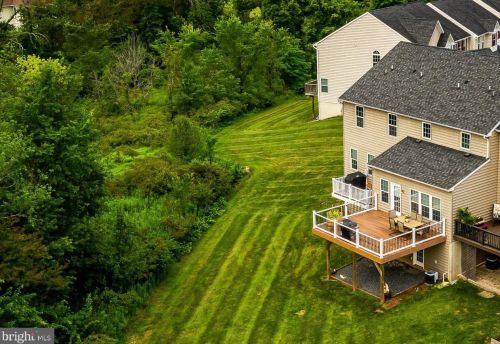 155 Fawn Dr, Gilbertsville PA  19525-8103 exterior