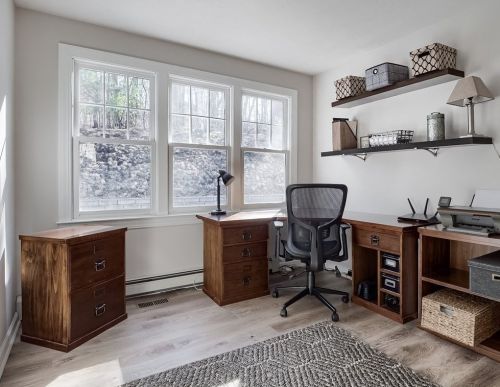 9 Kemble Dr, Shrewsbury MA 01545-1690 exterior