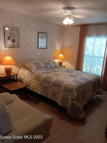 901 Bougainvillea Cir, Sebastian FL  32976-7688 exterior