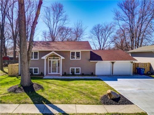 770 Sunset Ave, Lorain, OH 44054-1341