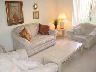 41 Lakeview Cir, Cathedral City CA  92234-6056 exterior