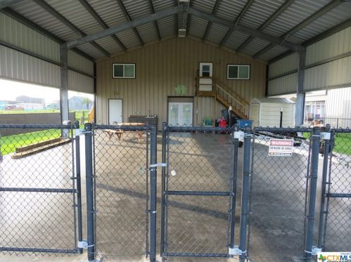 709 Adams St, Port O' Connor, TX 77982
