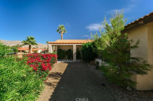 64329 Spyglass Ave, Desert Hot Springs CA  92240-1204 exterior