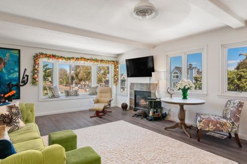 719 Nantasket Ct, San Diego, CA 92109-7442