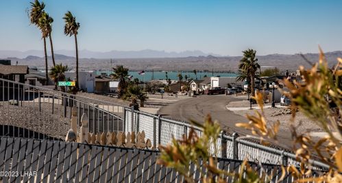 1295 Bombay Ln, Lake Havasu City AZ  86404-1913 exterior