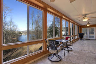 317 Saloli Ln, Loudon, TN 37774-2734