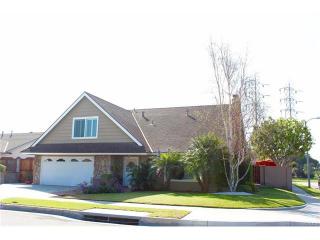 8642 Saint Andrews Ave, Westminster, CA 92683-7223