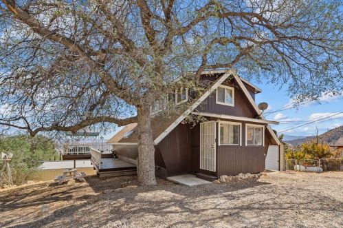 1831 Anchorage Ave, Wofford Heights, CA 93285-9665