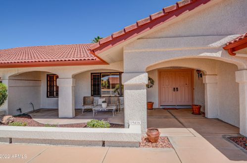 19416 142nd Dr, Sun City, AZ 85375-5606