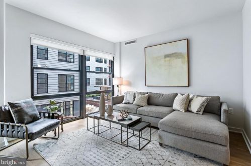 1625 Eckington Pl, Washington, DC 20002-2148