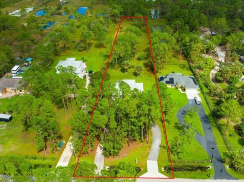 3715 41st Ave, Naples, FL 34120-1535