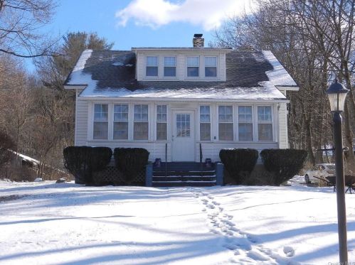 428 Baldwin Place Rd, Mahopac, NY 10541-4606