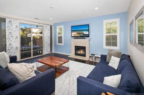 15653 Tanner Ridge Rd, San Diego, CA 92127-3656