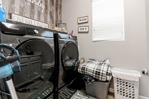 473 Aldrich Ave, Livingston CA  95334-9130 exterior