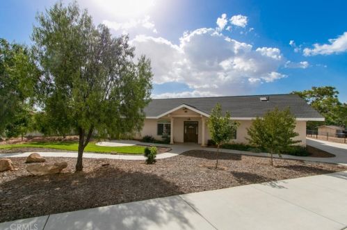 9459 Lakeview Ct, Beaumont, CA 92223-5809