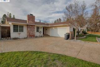 777 Concord St, Pleasanton CA  94566-7228 exterior