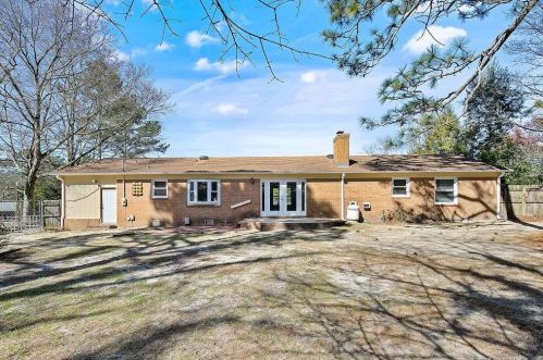 1529 Paisley Ave, Fayetteville, NC 28304-2994