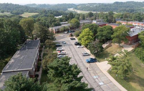 1070 Pennsbury Blvd, Pittsburgh, PA 15205-1635