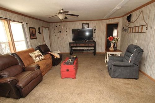 424 Leslie Trce, Washington Court House OH  43160-9422 exterior