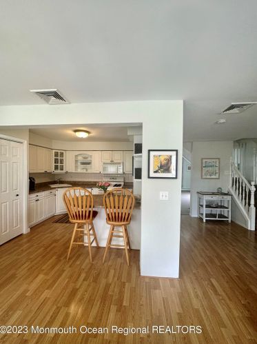 2125 Barnegat Blvd, Point Pleasant Beach NJ  08742-4933 exterior