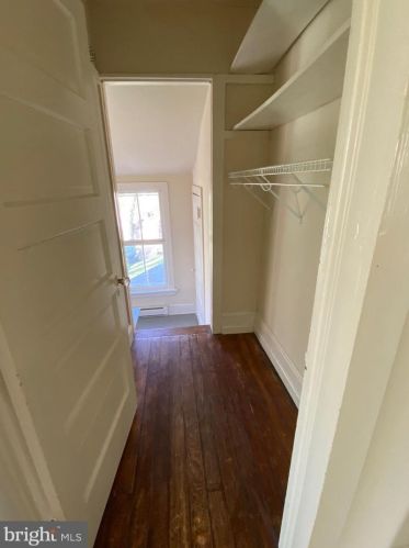 521 Washington St, Charles Town WV  25414-1735 exterior