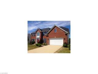 4471 Hillside Dr, Akron, OH 44321-3071