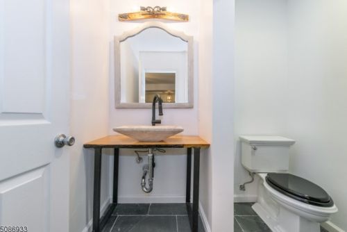 52 Clark St, Glen Ridge NJ  07028-2208 exterior