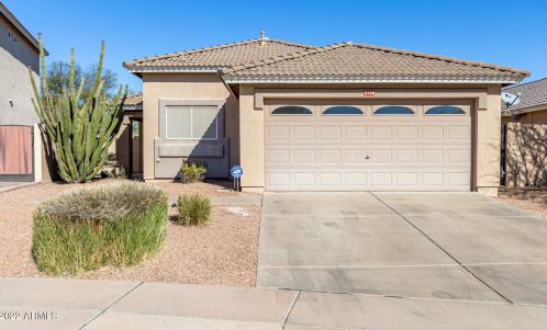 9706 Knowles Ave, Mesa, AZ 85209-2433