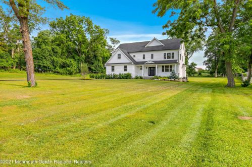 747 Sycamore Ave, Tinton Falls NJ 07724-3237 exterior