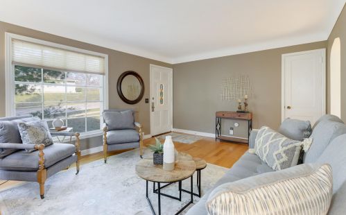 3255 Garfield St, Minneapolis, MN 55418-2225