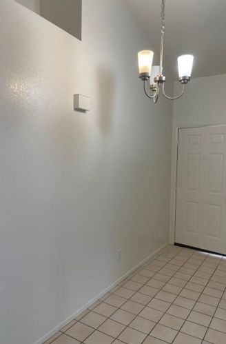 14806 Rosemary Dr, Victorville, CA 92394-6954
