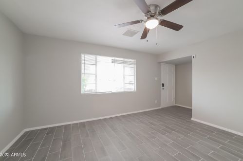 8616 30th Dr, Phoenix AZ  85051-3921 exterior