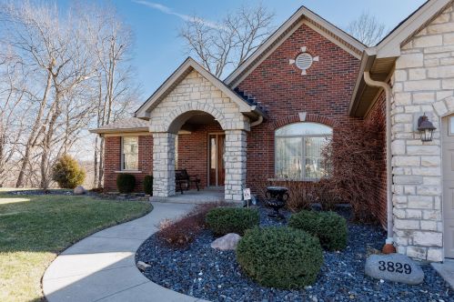 3829 Deertrail Dr, Covington, KY 41018-3858