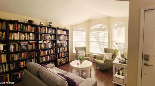 3856 Stanford Ave, Gilbert, AZ 85234-3046