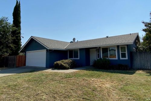 755 H St, Liberty Farms, CA 95620-2200