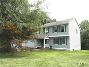 135 Torsey St, Stratford, CT 06614-4455