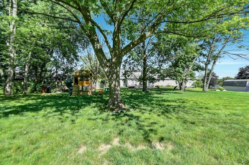 1940 Suqulak Trl, London OH  43140-8741 exterior