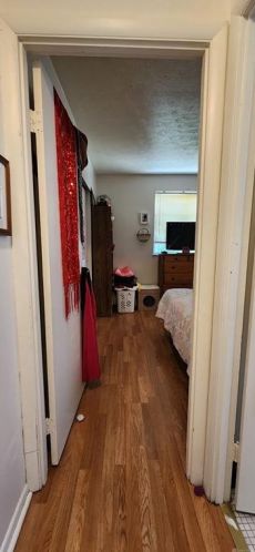 8121 Daly Rd, Cincinnati OH 45231-5702 exterior