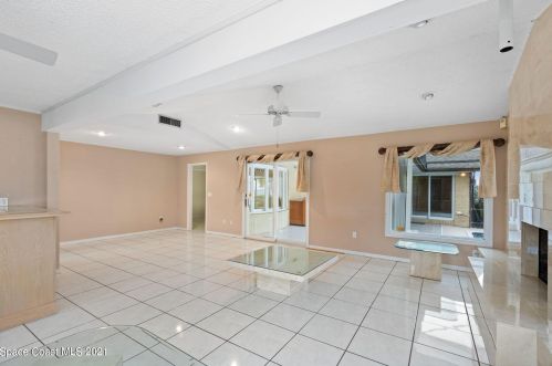 3616 Indian Riv Dr, Cocoa FL 32926-8705 exterior